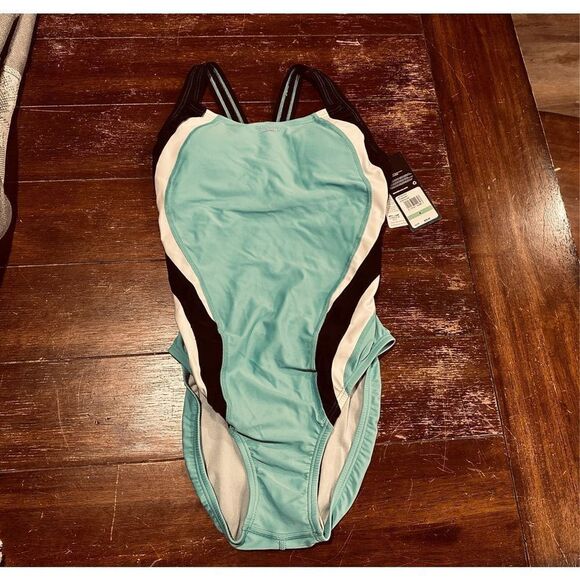 Speedo Women's Chlorine Resistant Quantum Fusion Splice One Piece Swimsuit - Picture 2 of 6